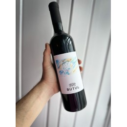 Refoshk wine aged in barrels